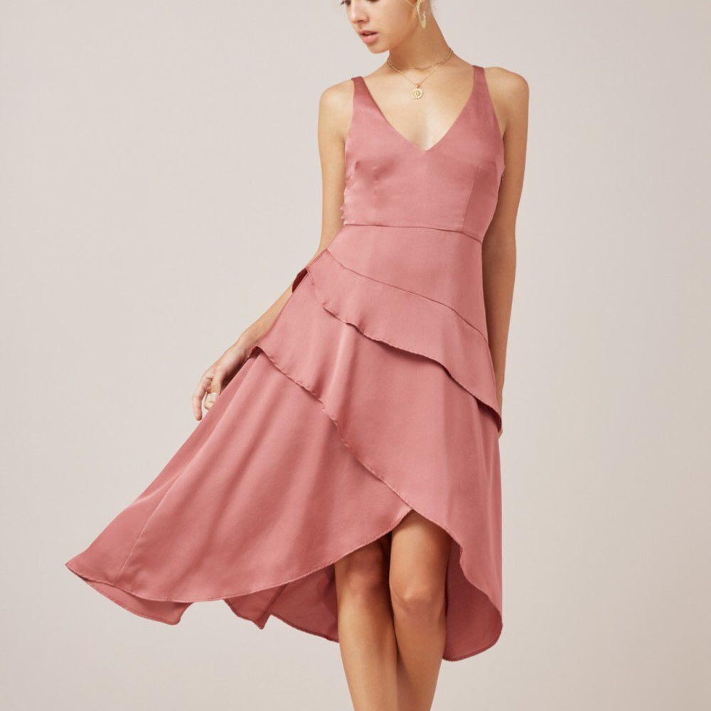 Finders keepers seasons midi dress in soft mauve